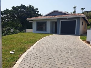 3 Bed House in Westbrook