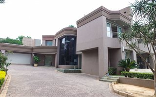 3 Bedroom House in Waterkloof