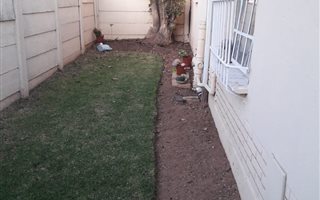1 Bedroom Garden Cottage in Blairgowrie