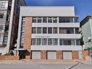 2 Bed Apartment in Humewood