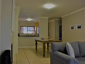 2 Bedroom Apartment in Elton Hill