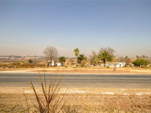 5900 m² Land available in Kromdraai AH