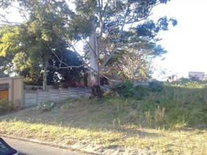 1450 m² Land available in Uvongo