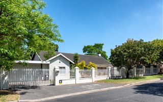 3 Bedroom House in Briza