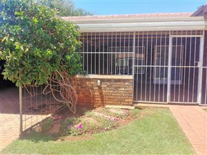 2 Bed Townhouse in Clarina