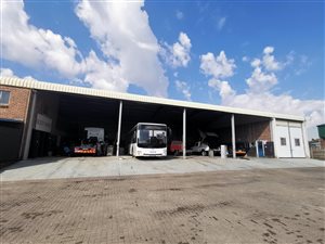 1350 m² Industrial space in Kirkney