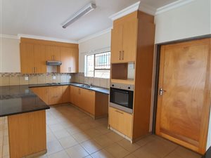 2 Bed Townhouse in Spitskop