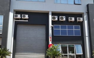 470 m² Industrial space in Halfway House
