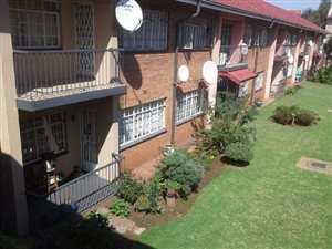2 Bed Apartment in Vanderbijlpark CW3