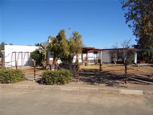 4 Bed House in Hospital Hill