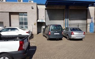 Commercial space in Springfield Park