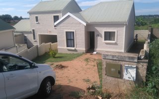 2 Bedroom Townhouse in White River