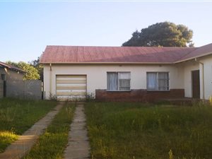 4 Bed House in Dunnottar