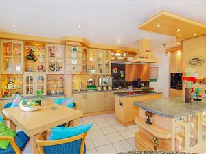 3 Bed House in Ottery