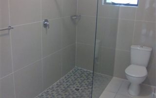 2 Bedroom Garden Cottage in Waterfall