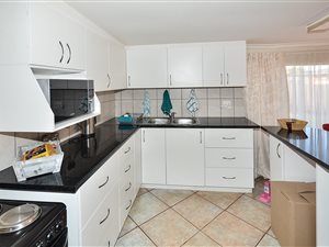 3 Bed House in Witpoortjie