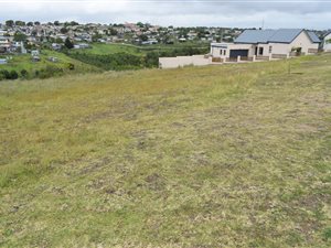 600 m² Land available in King George Park
