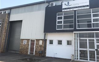 400 m² Industrial space in Kya Sands