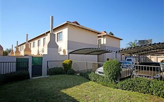 2 Bedroom Duplex in Mountain View