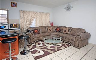 2 Bedroom Duplex in Mountain View