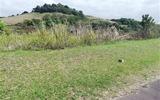 512 m² Land available in Sea Park
