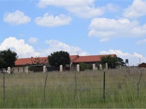 2.3 ha Farm in Hallgate