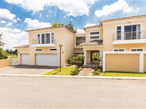 4 Bed House in Kyalami