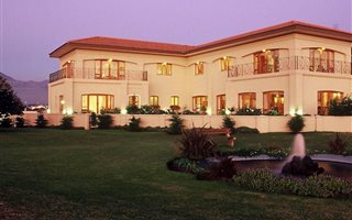 4 Bedroom House in Greenways Golf Estate