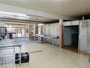 407 m² Commercial space in Vanderbijlpark Central