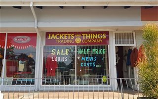 63 m² Retail Space in Hilton