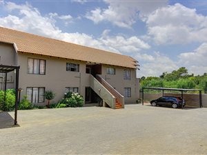 3 Bedroom Apartment in Radiokop