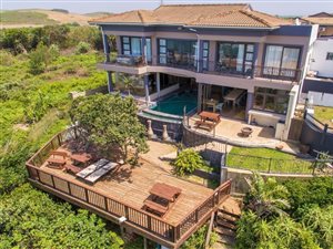 9 Bed House in Tinley Manor and surrounds