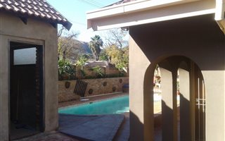 5 Bedroom House in Mountain View