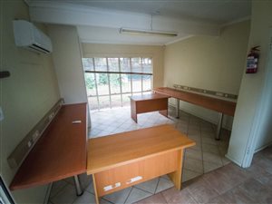 1500 m² Office Space in Murrayfield