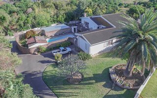 5 Bedroom House in Beacon Bay