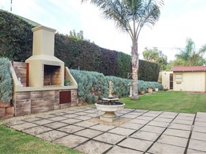 3 Bed House in Seaside Longships