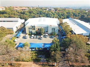 1671 m² Industrial space in Kyalami