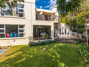 3 Bed House in Dainfern Golf Estate