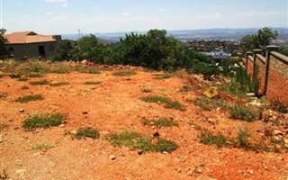 911 m² Land available in Cashan