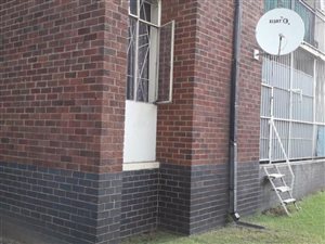 2 Bed Apartment in Vanderbijlpark CW3