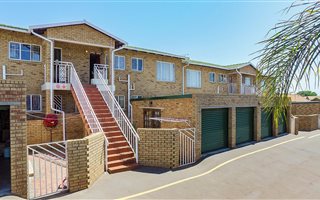 2 Bedroom Townhouse in Birchleigh