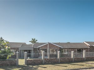 4 Bed House in Kamma Park