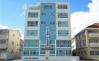 1 Bedroom Apartment in Strand Central