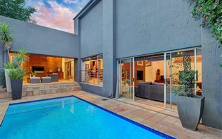 3 Bedroom House in Parktown North