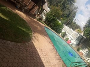 4 Bed House in Florida Park