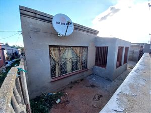 4 Bed House in Daveyton