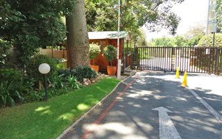 2 Bedroom Apartment in Craighall