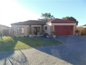 3 Bed Townhouse in Lorraine