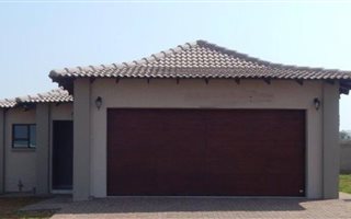 3 Bedroom Cluster in Halfway House