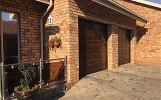 3 Bedroom Townhouse in Duncanville